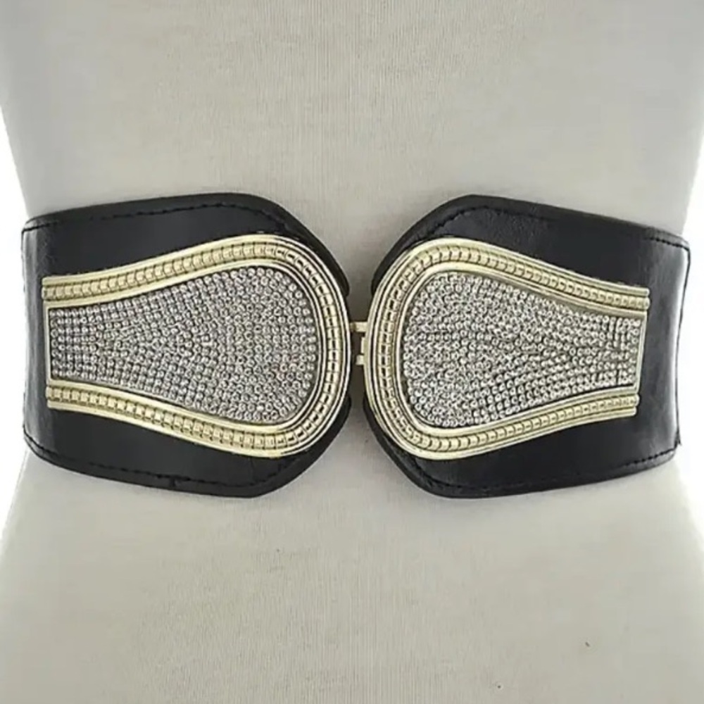 0-2- Woman rhinestone Wilde waistband belt .